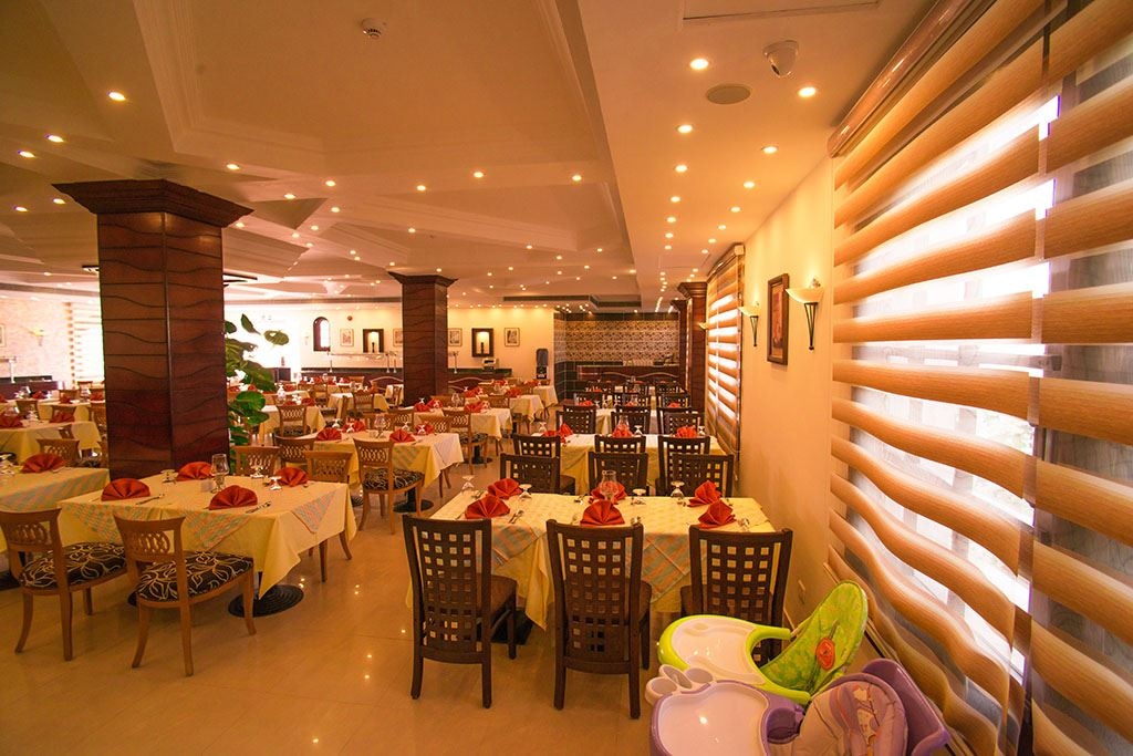 restaurants-pronto-main-restaurant