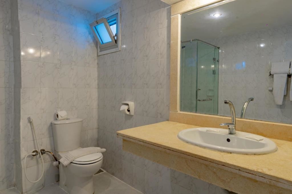 rooms-room-standard-seaview--poolview