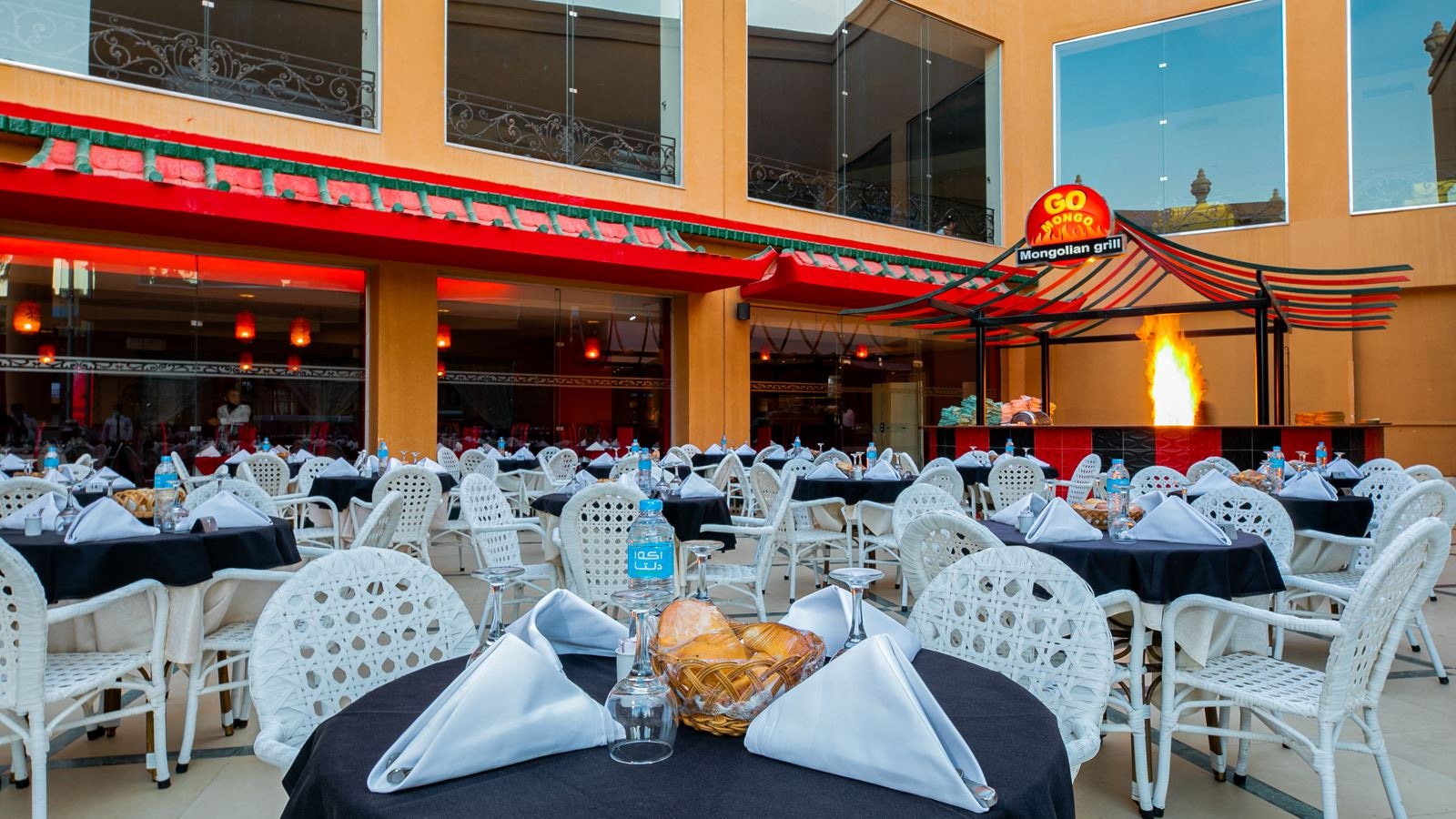 restaurants-restaurants