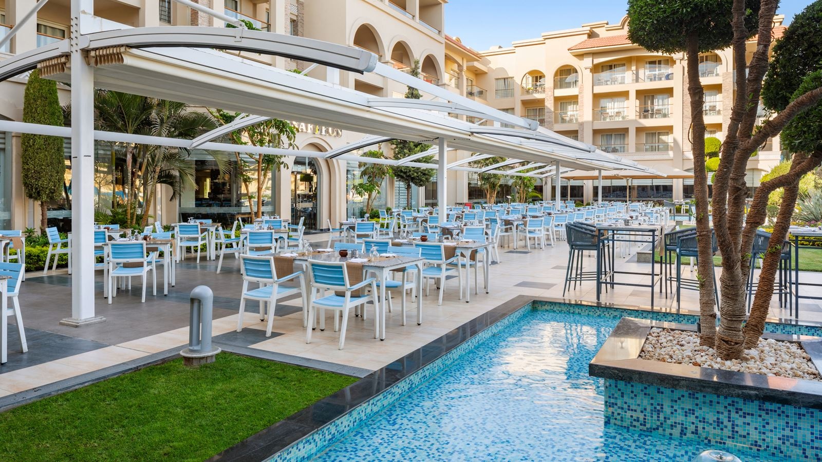 restaurants-saffron-restaurant