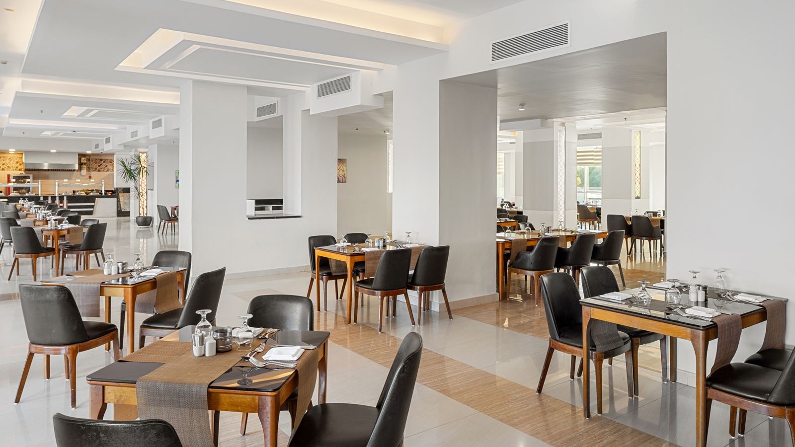 restaurants-saffron-restaurant