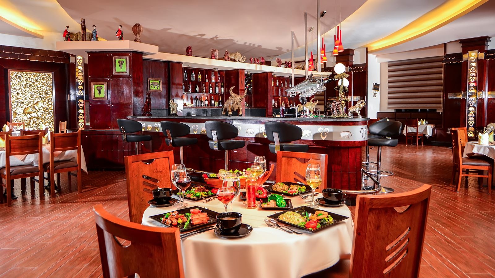 restaurants-white-elephant-thai-restaurant