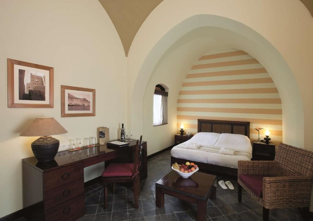 rooms-room-standard-garden-view