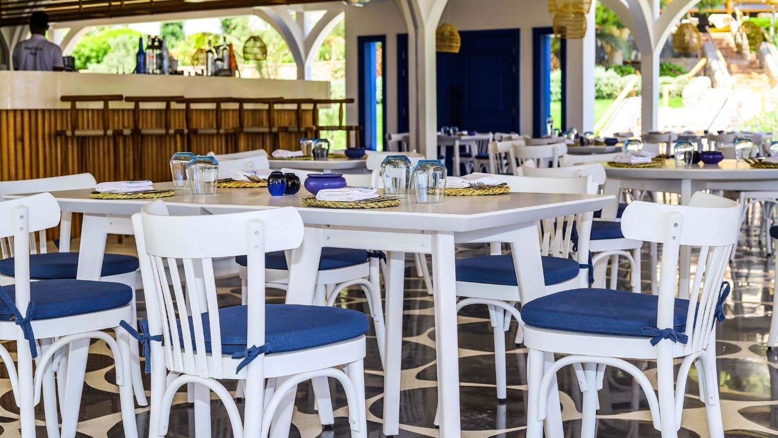 restaurants-mastika--greek--seafood-bar--restaurant