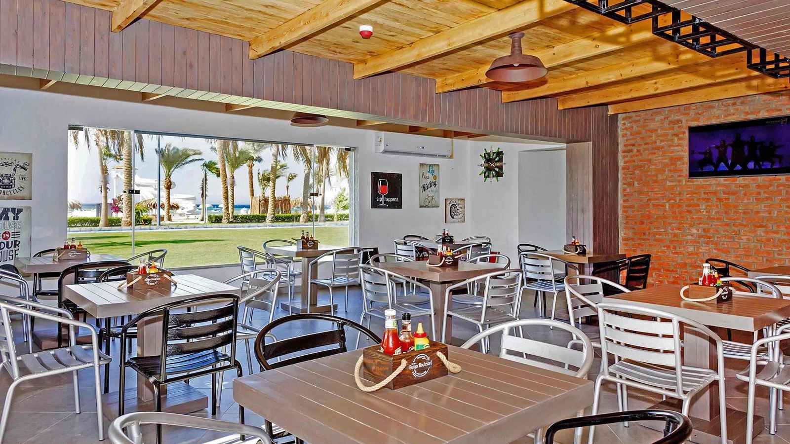 bars-velocity-sports-bar