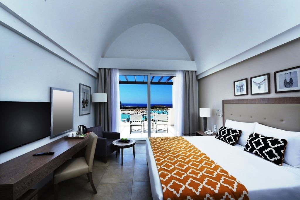 rooms-superior-sea-view-room