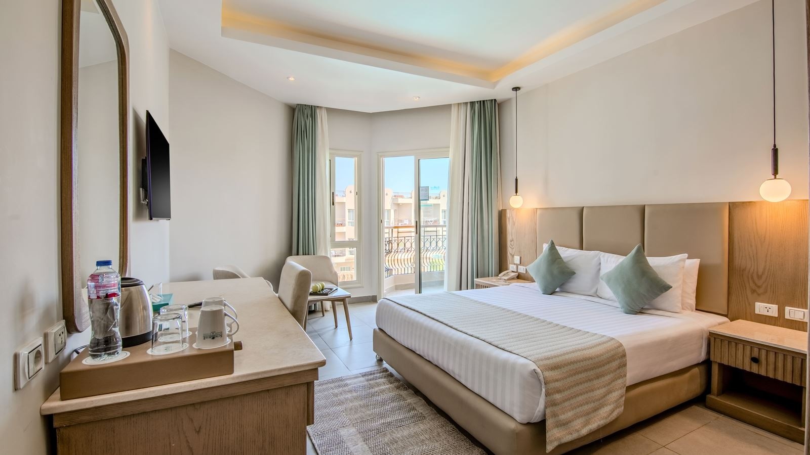 rooms-superior-backpool-view