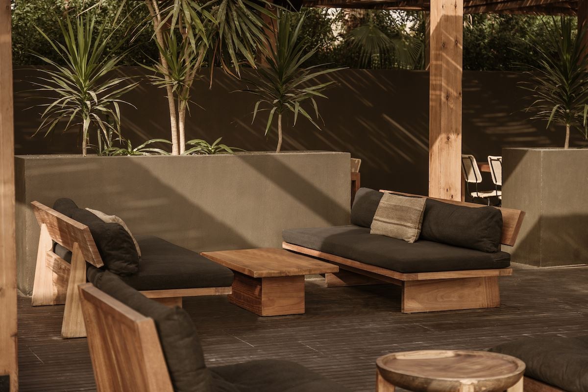 restaurants-the-beach-club