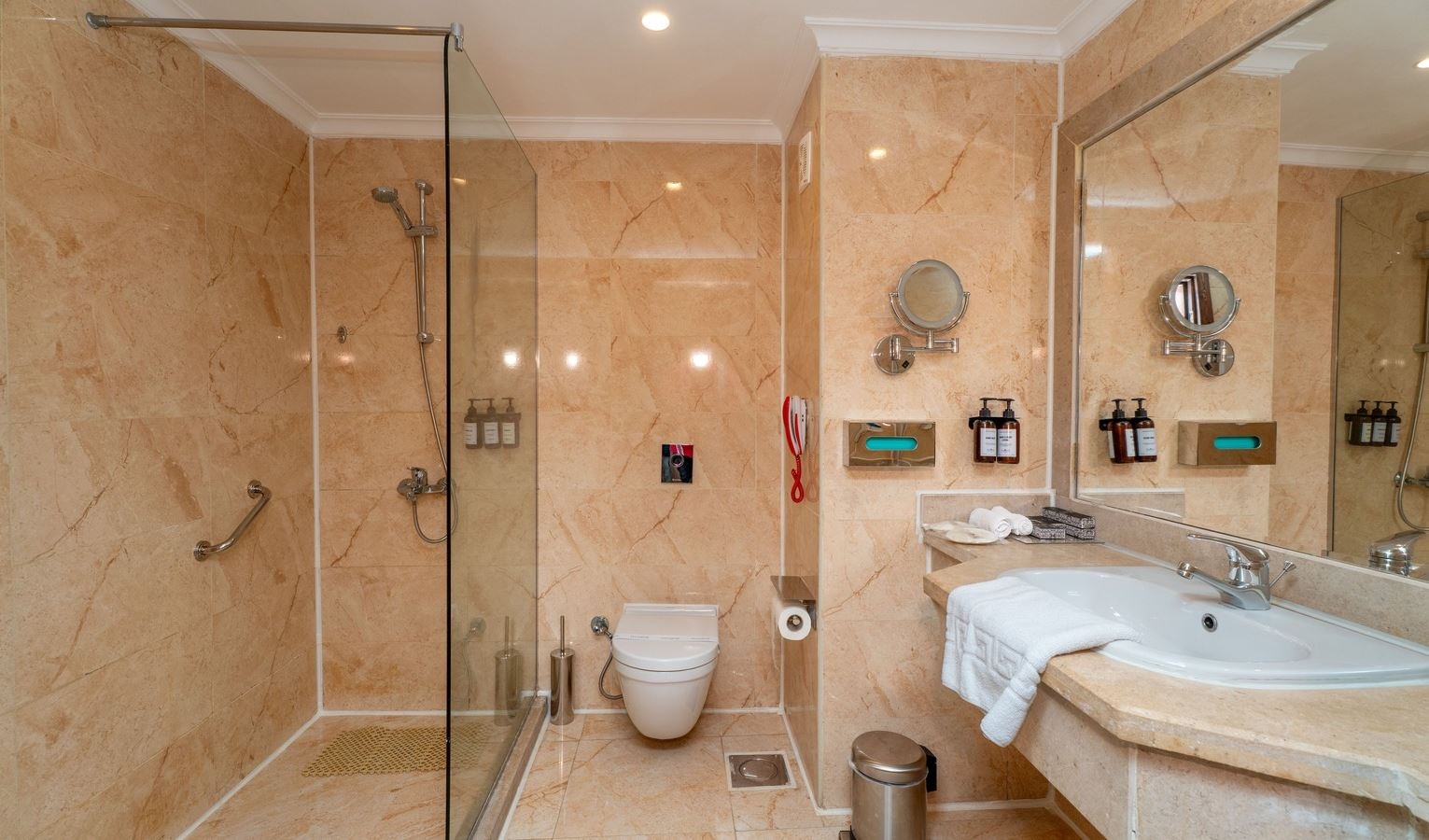 rooms-superior-room-sea-view