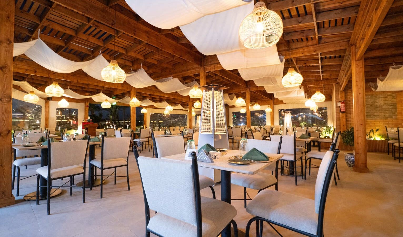 restaurants-basilico-italian-restaurant