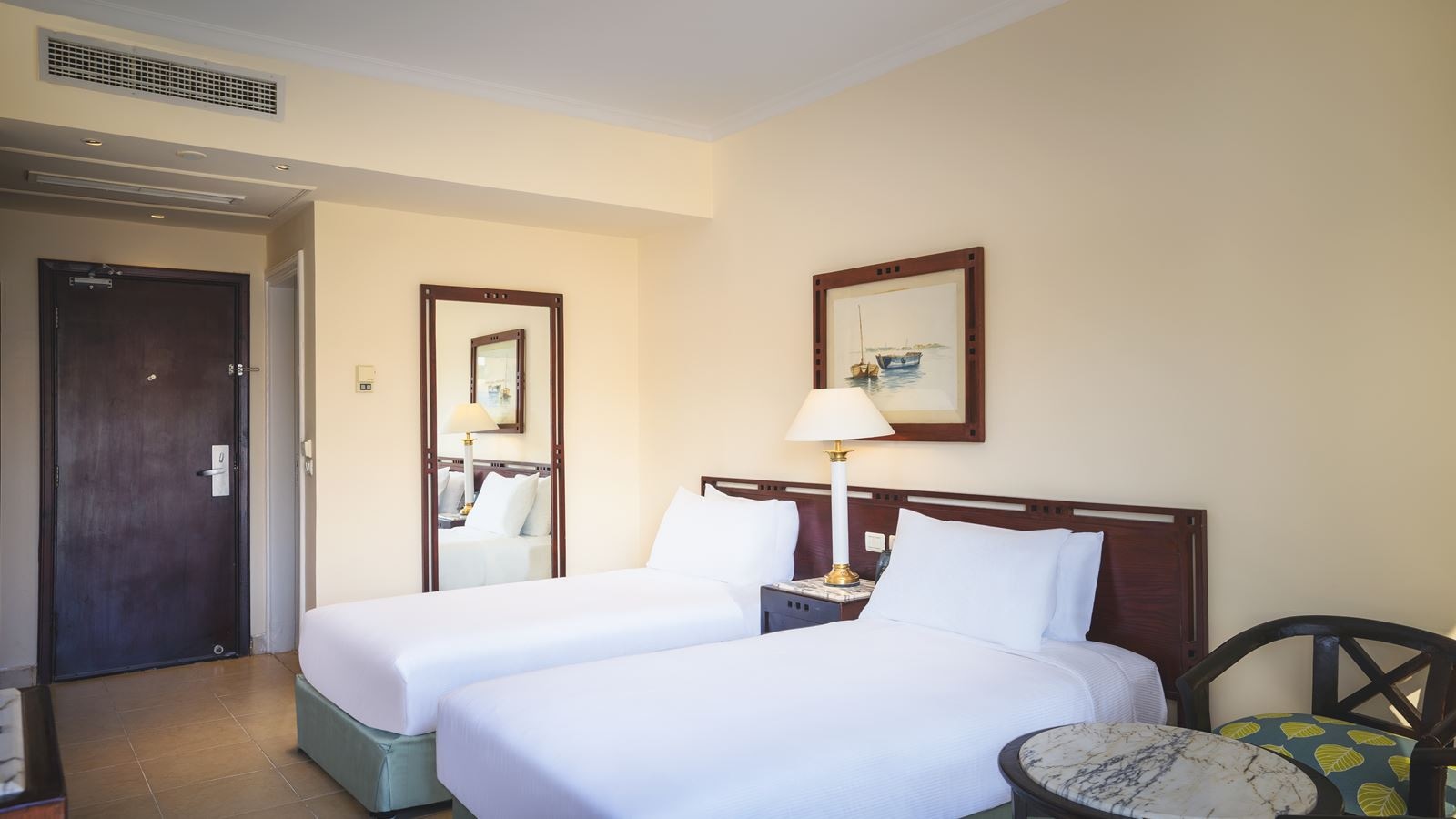 rooms-premium-room-2nd-line