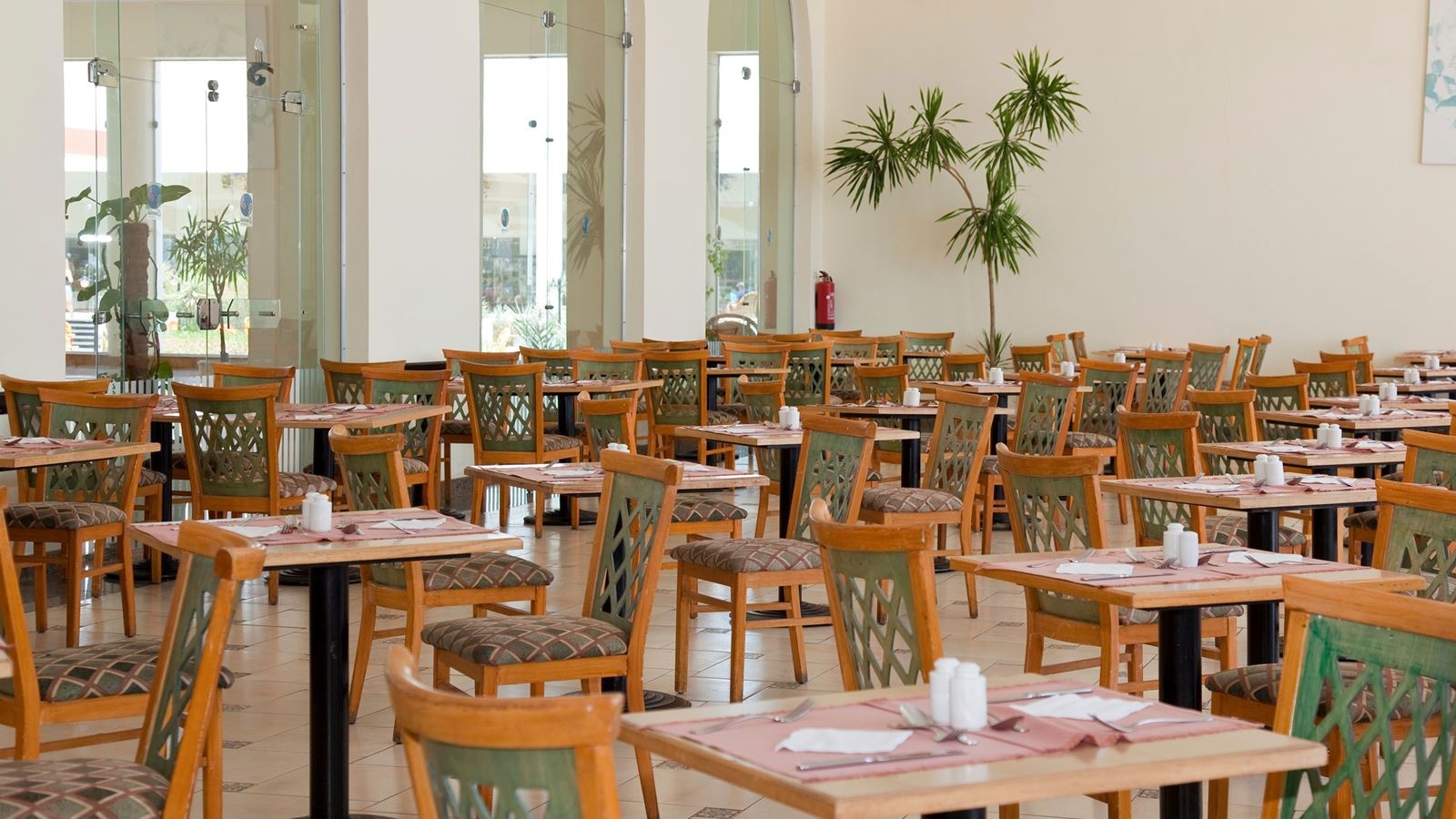 restaurants-restaurants