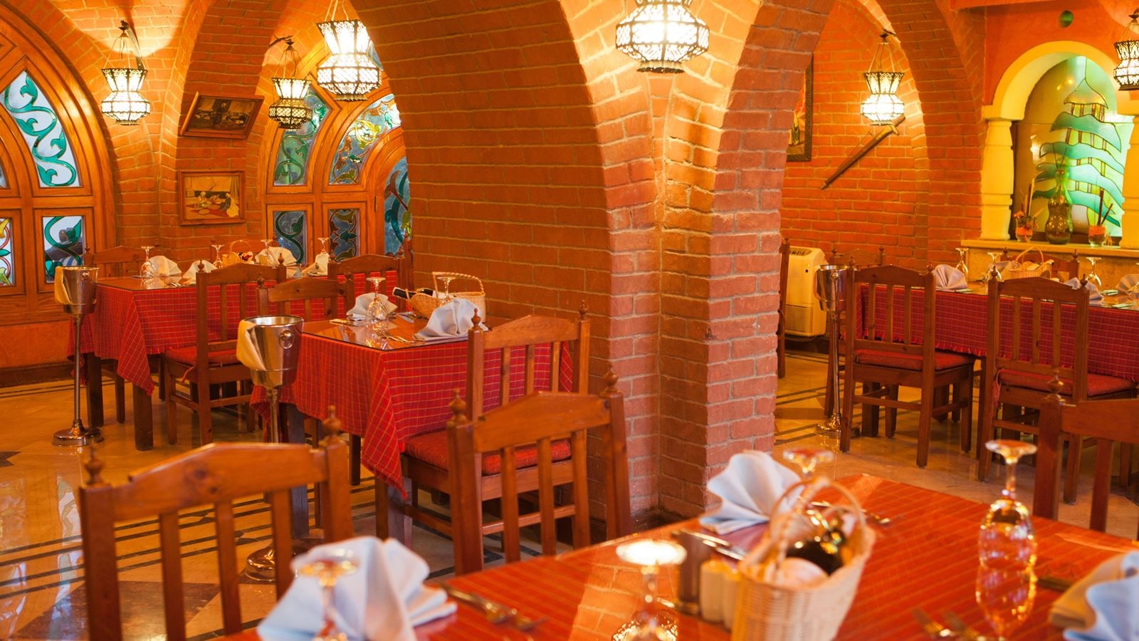 restaurants-lebanese-restaurant