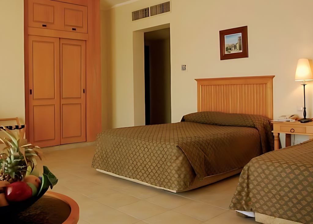 rooms-superior-sea-view-room