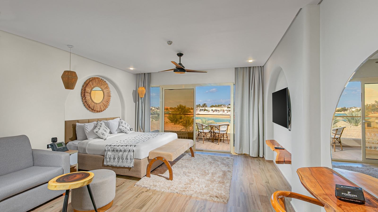 rooms-jacuzzi-junior-suite