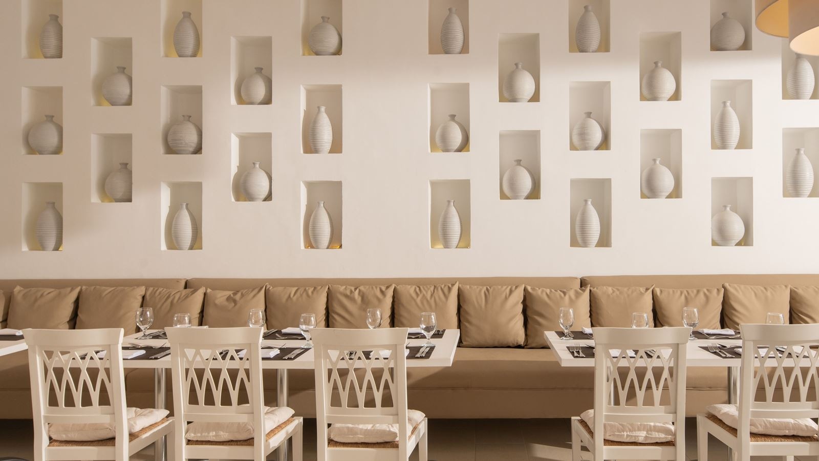 restaurants-olla-main-restaurant