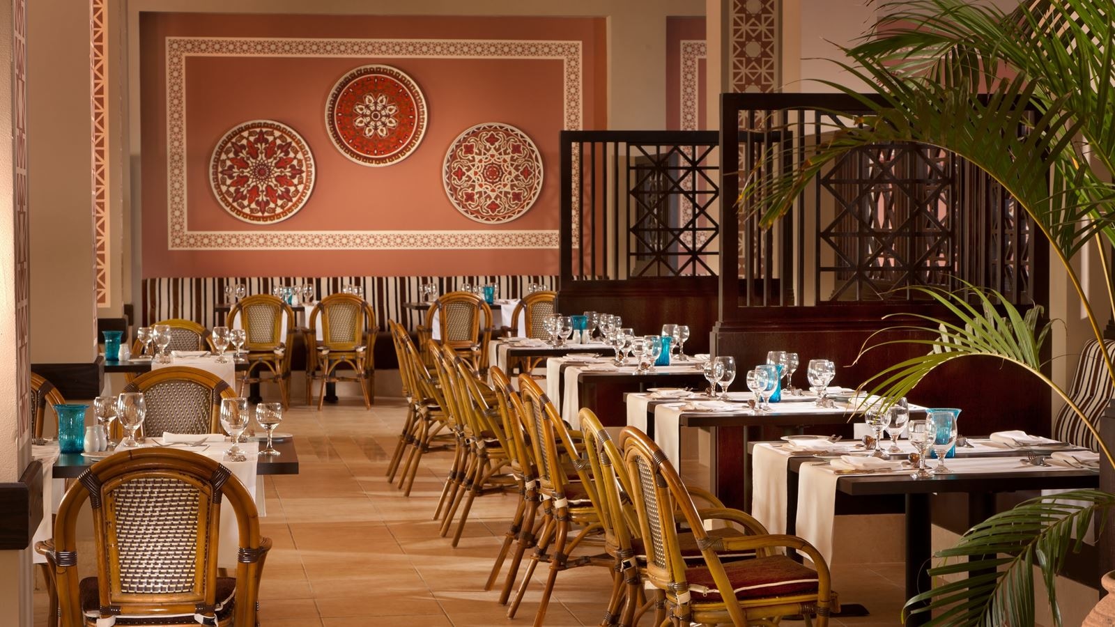 restaurants-restaurants