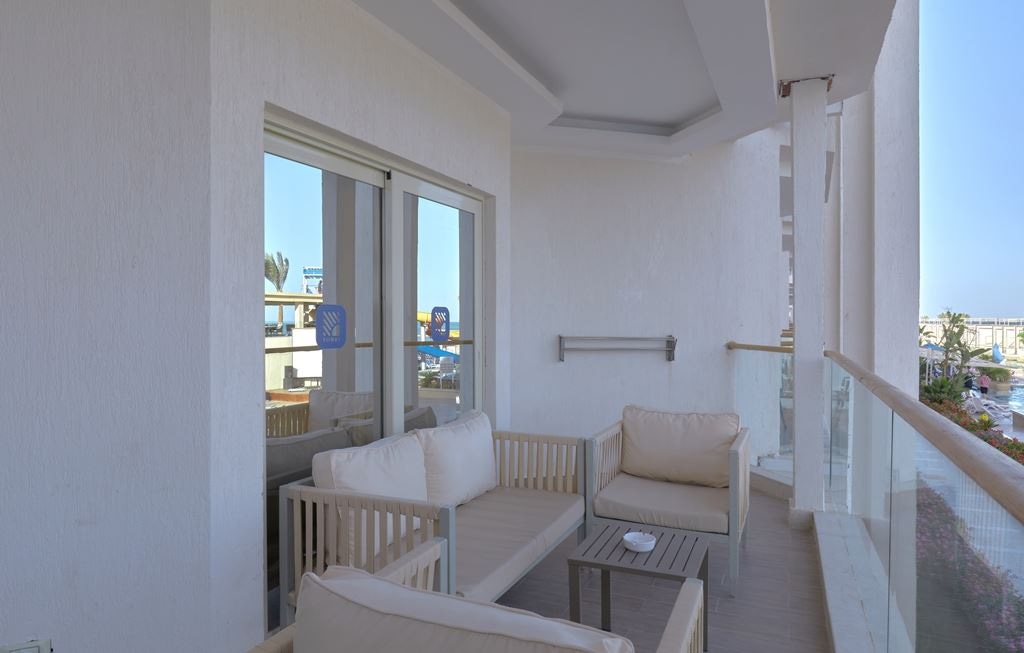 rooms-deluxe-family-rooms-resort-or-back-view