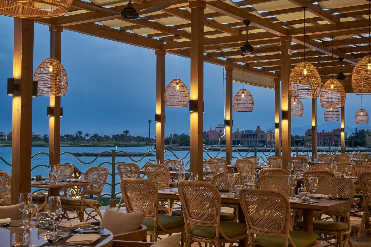 restaurants-fairways