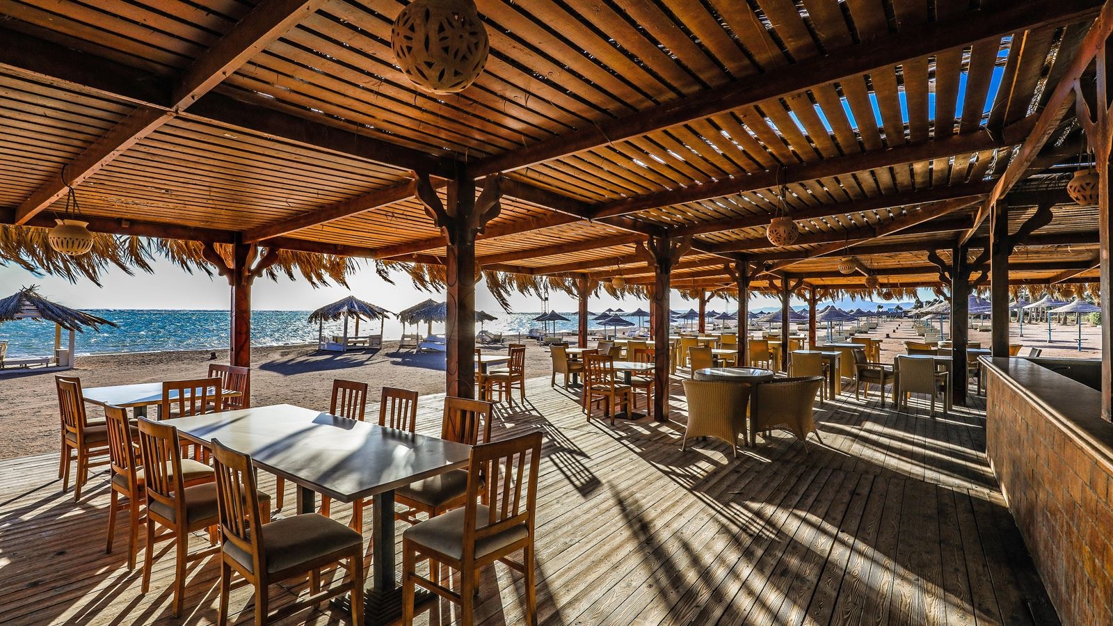restaurants-seafood-restaurant