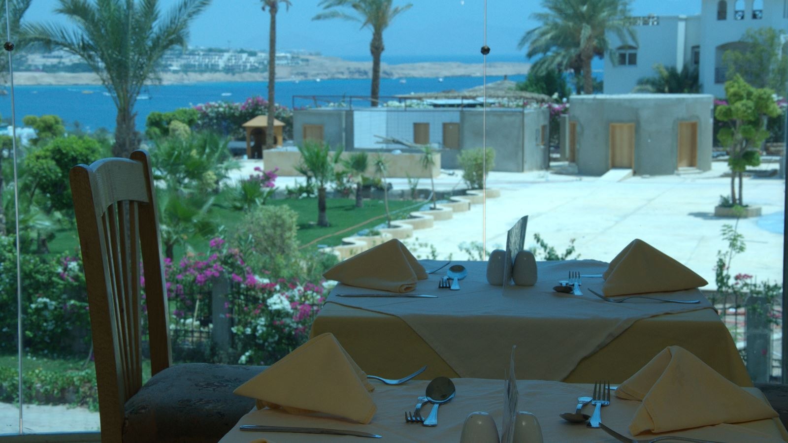 restaurants-main-restaurant