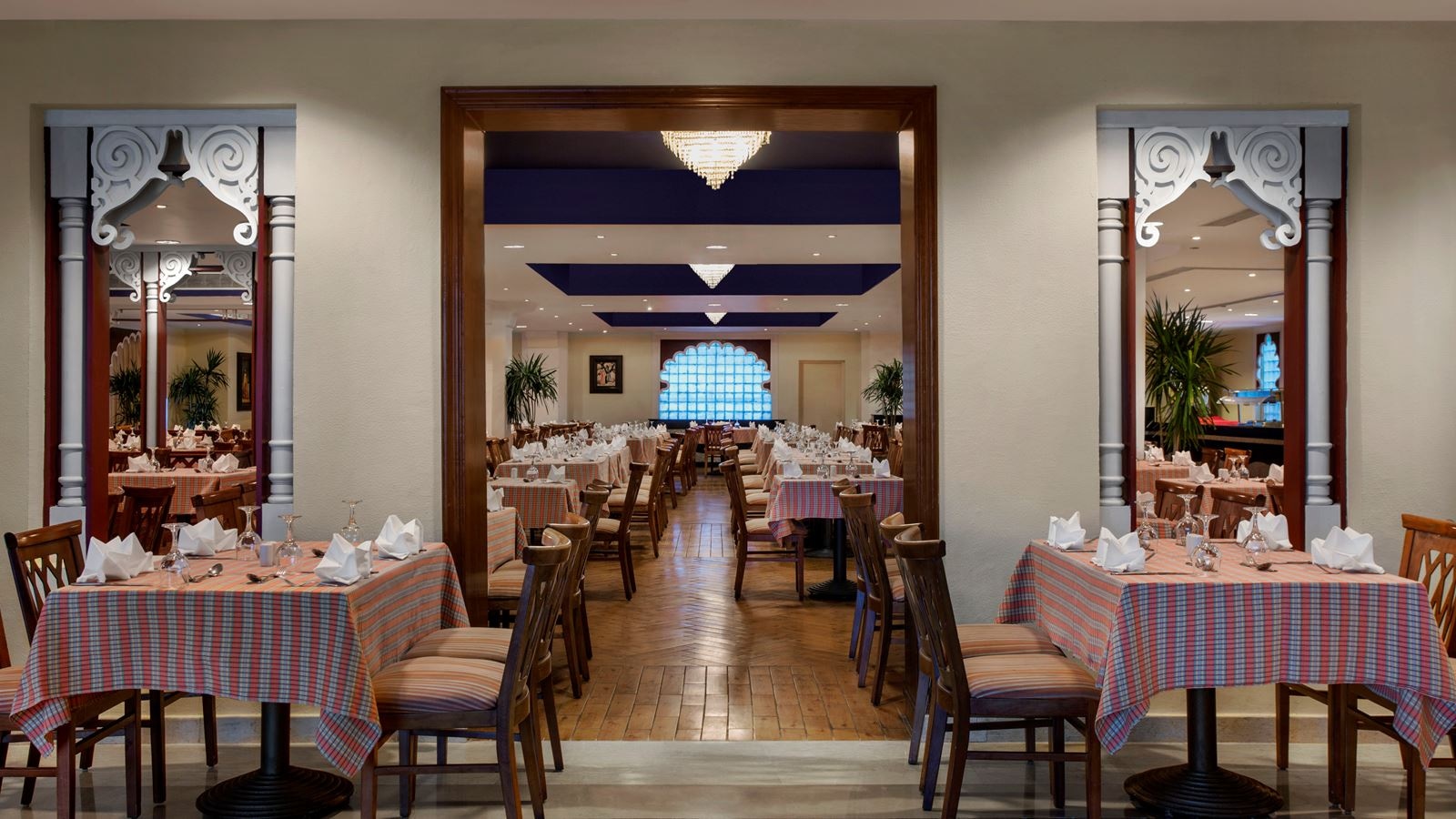 restaurants-dana-restaurant