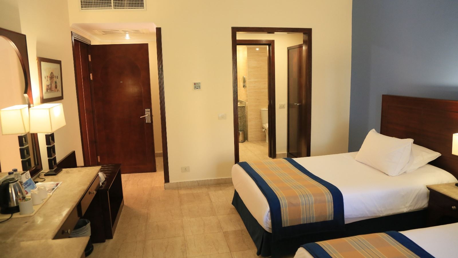 rooms-deluxe-garden-room