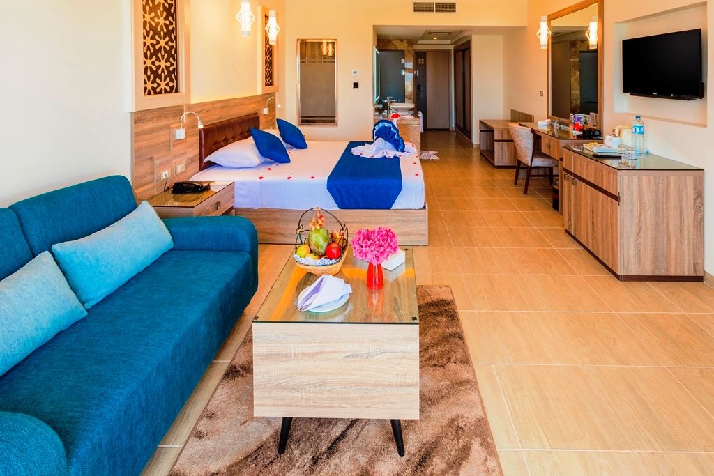 rooms-deluxe-room-sea-view