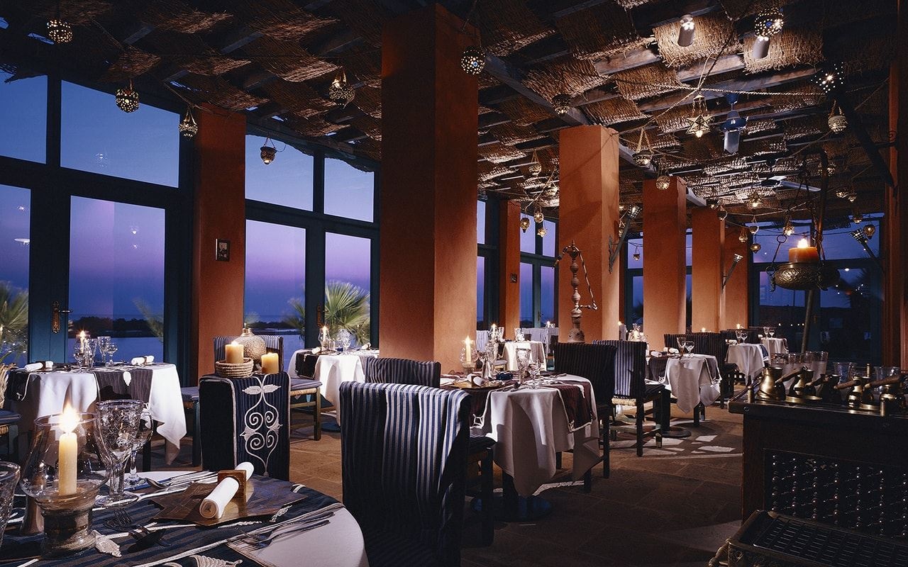 restaurants-restaurants