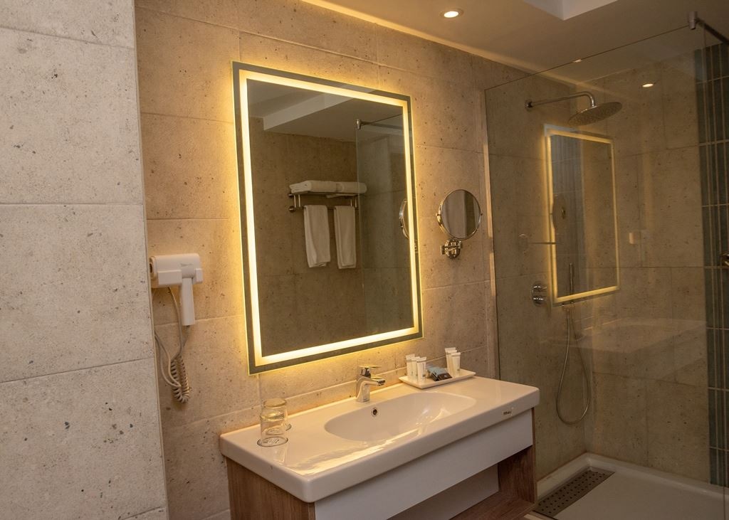 rooms-select-room-beach-front