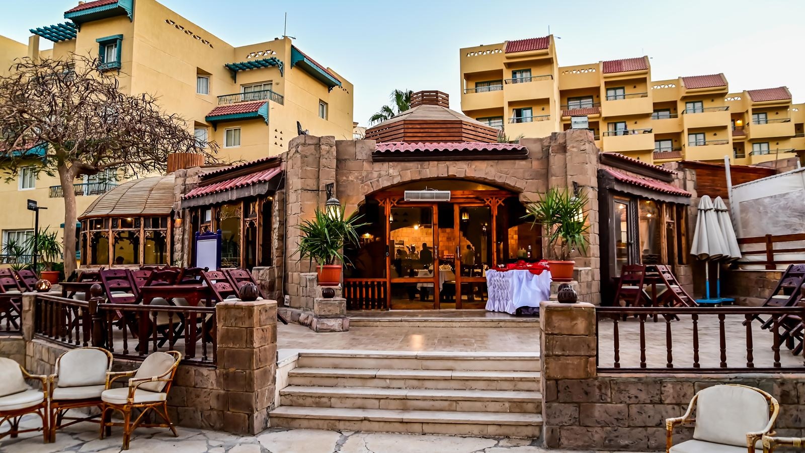 general-main-building