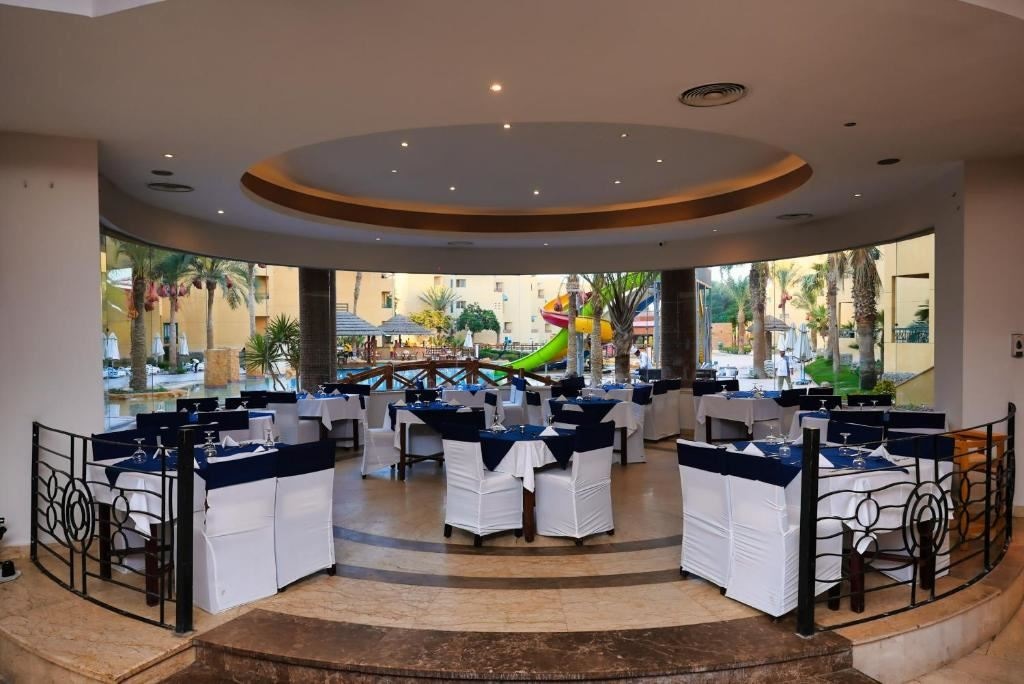 restaurants-restaurants