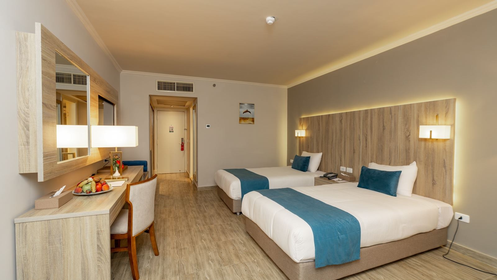 rooms-standard-room-land-view