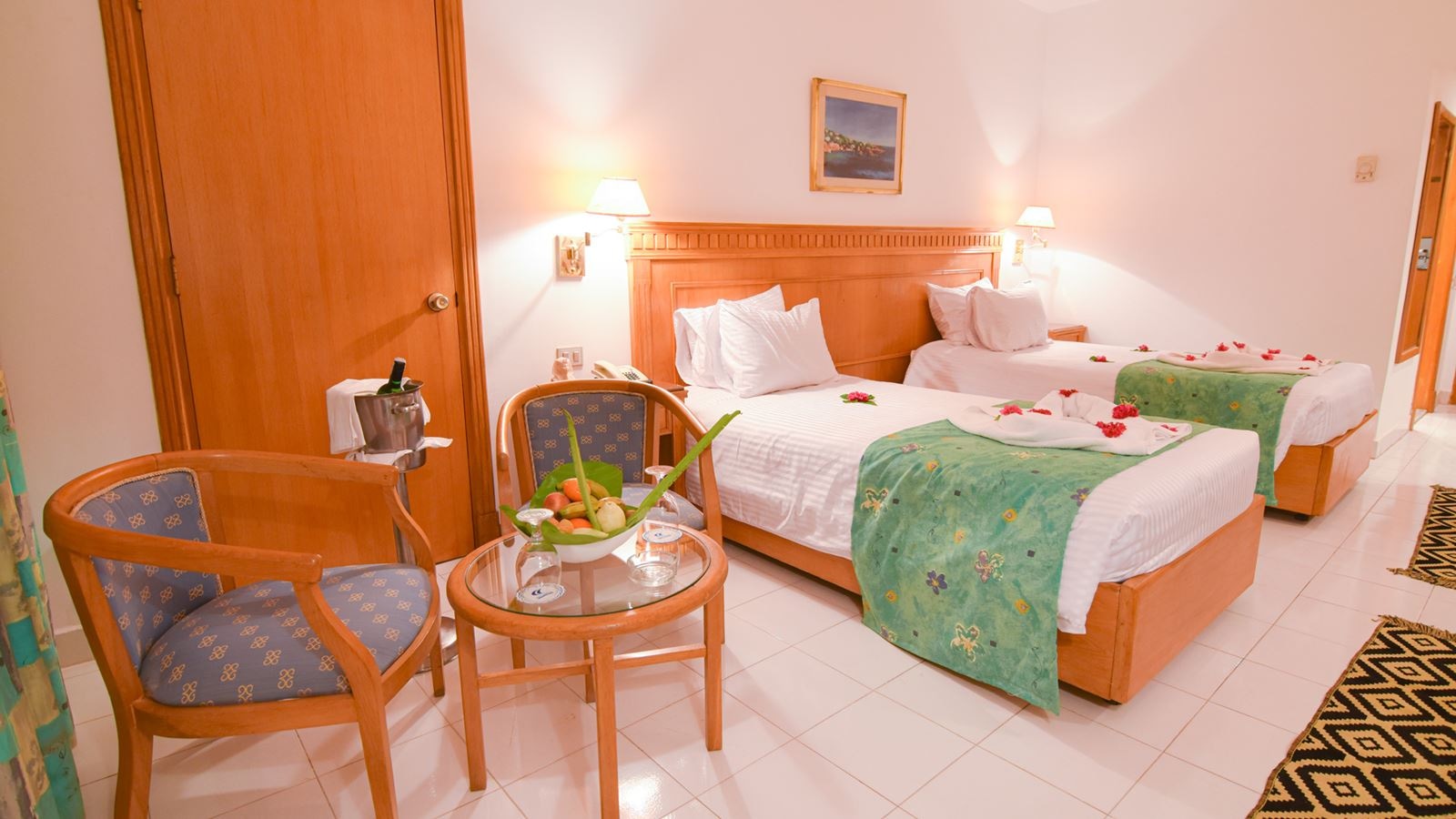 rooms-standard-room-garden-view