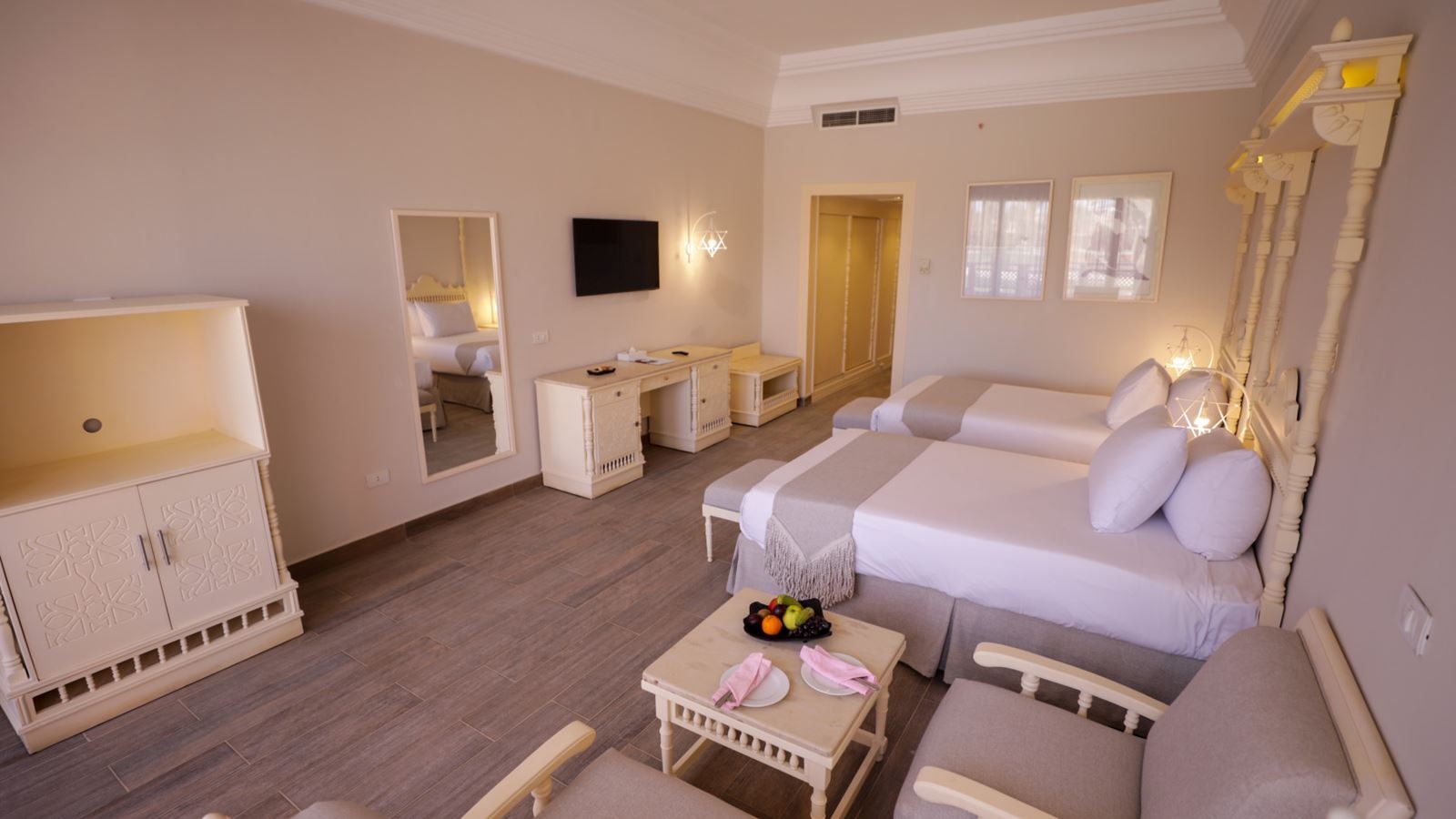 rooms-deluxe-sea-view