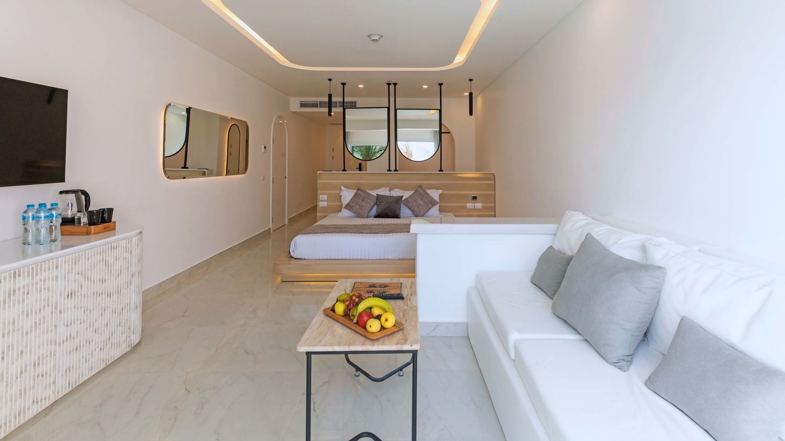 rooms-deluxe-swimup-room