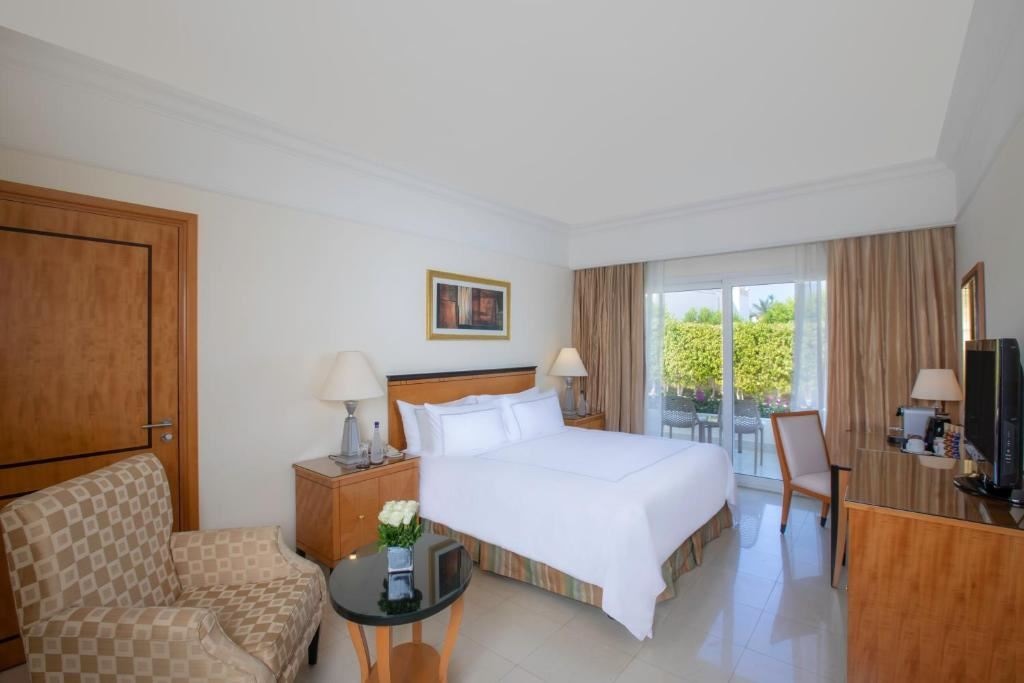 rooms-deluxe-room-aqua