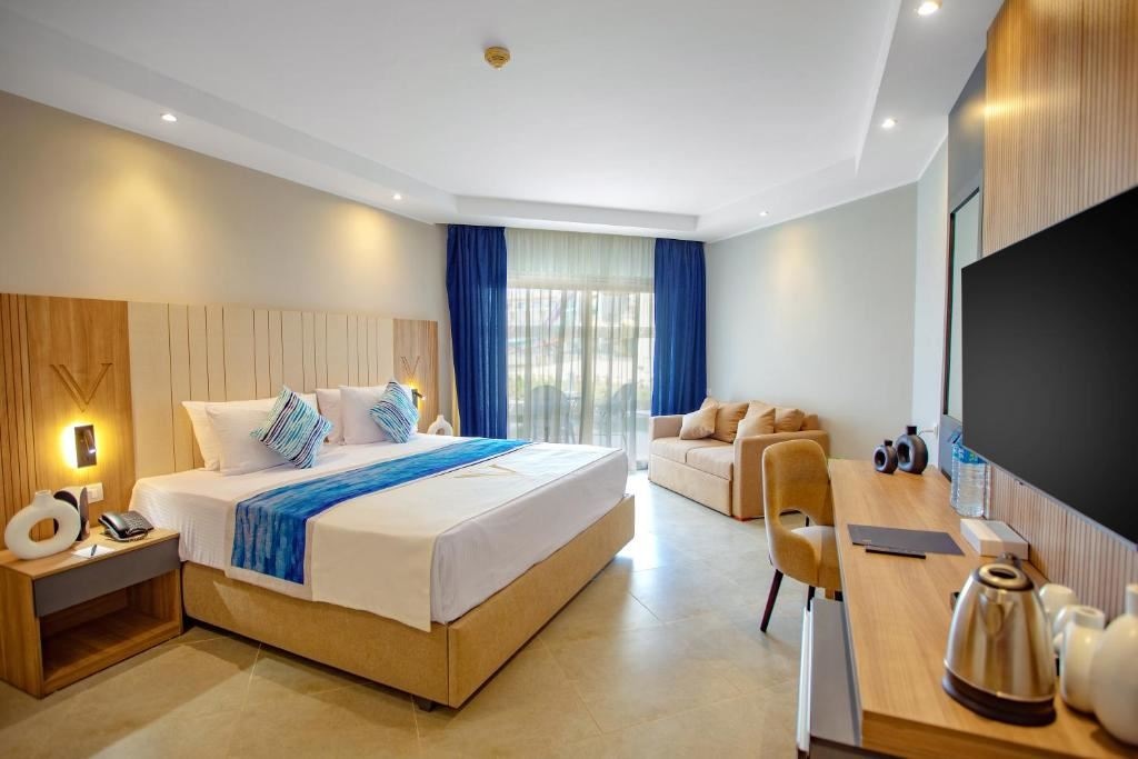 rooms-deluxe-jacuzzi-room-adults-only-+16