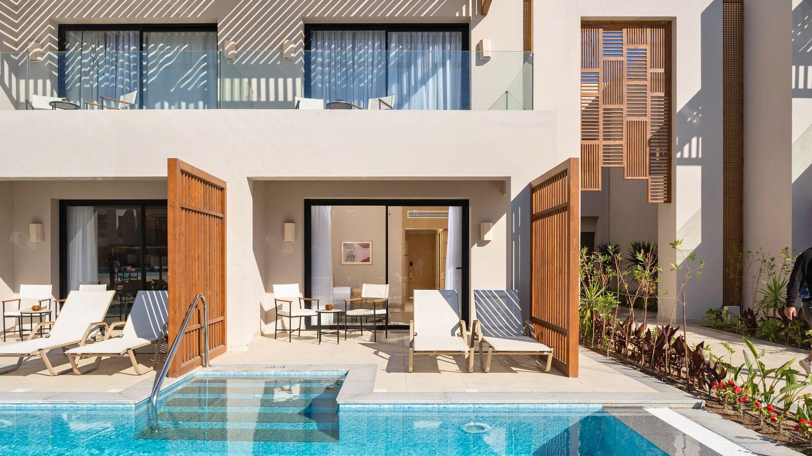 rooms-superior-swim-up