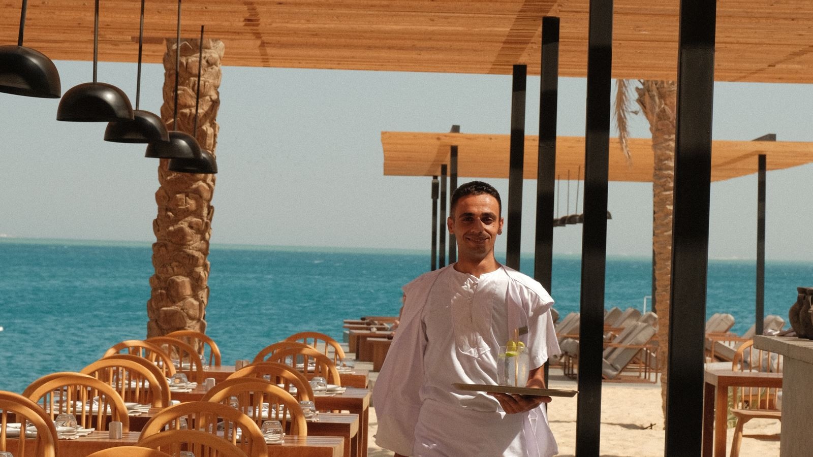 bars-sokar-seafood-restaurant