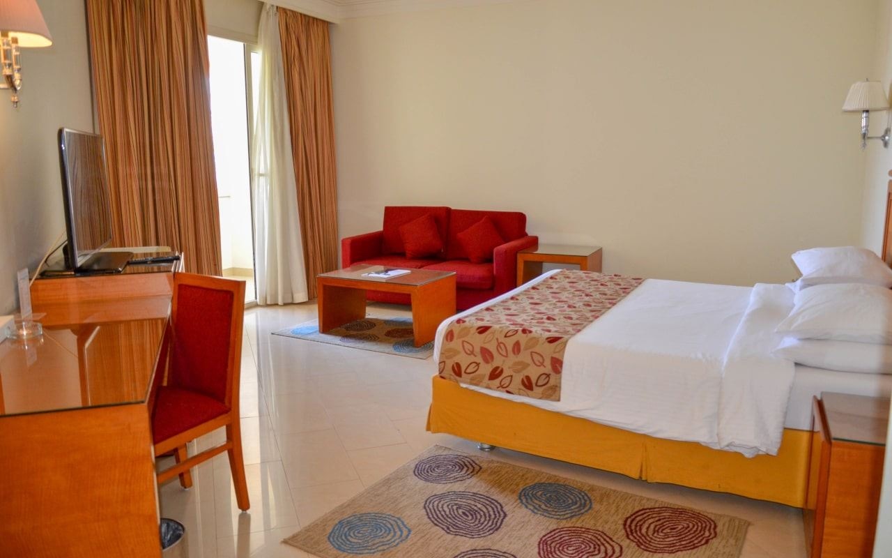 rooms-royal-club-sea-view