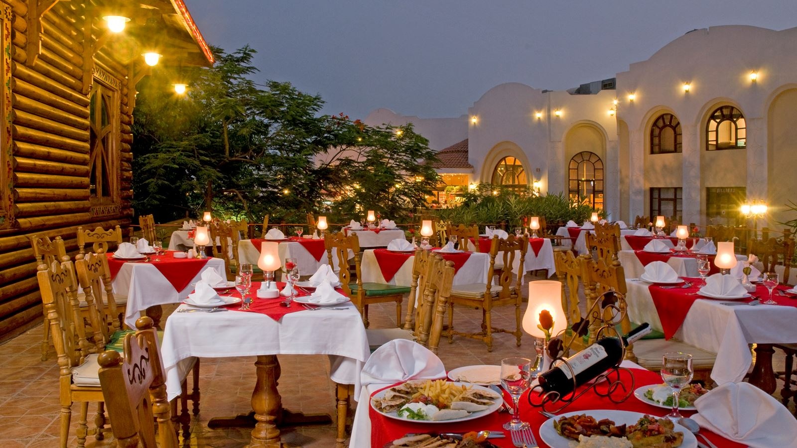 restaurants-fish-restaurant-in-dreams-beach