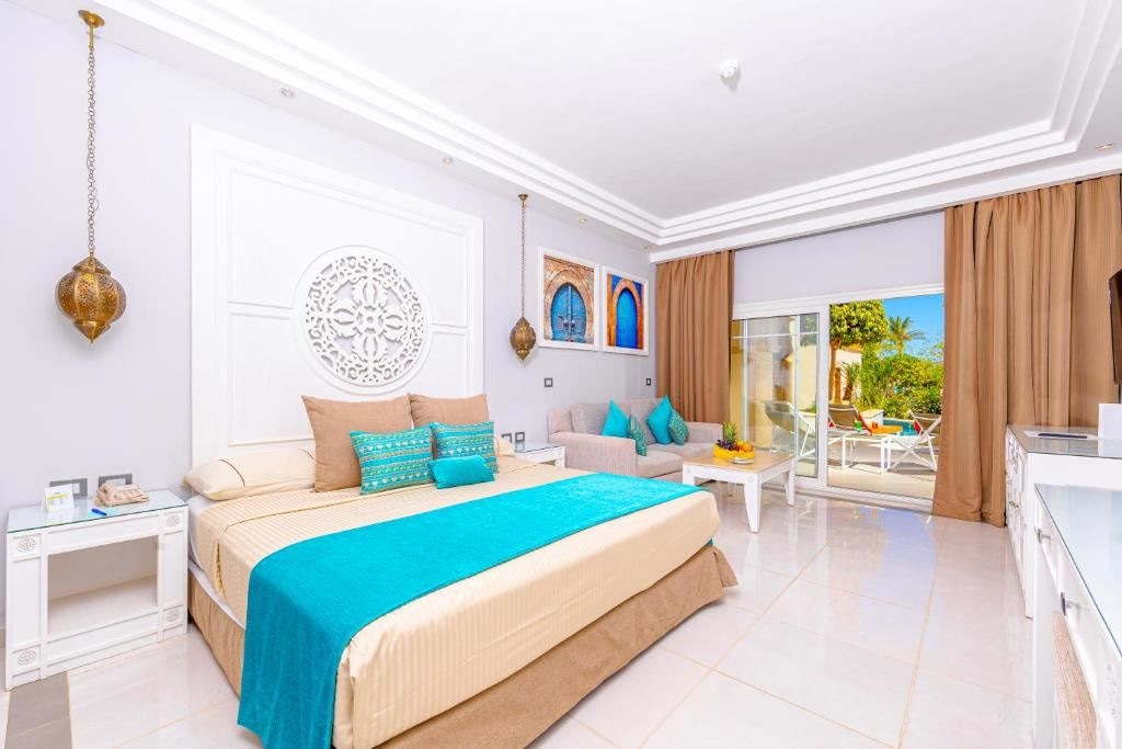 rooms-junior-suite-pool--sea-view