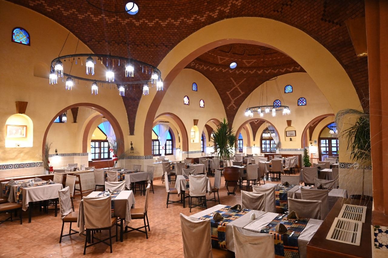 restaurants-main-restaurant