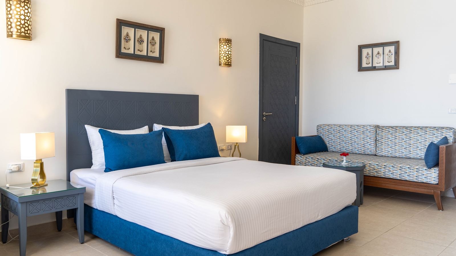 rooms-superior-room--sea-view