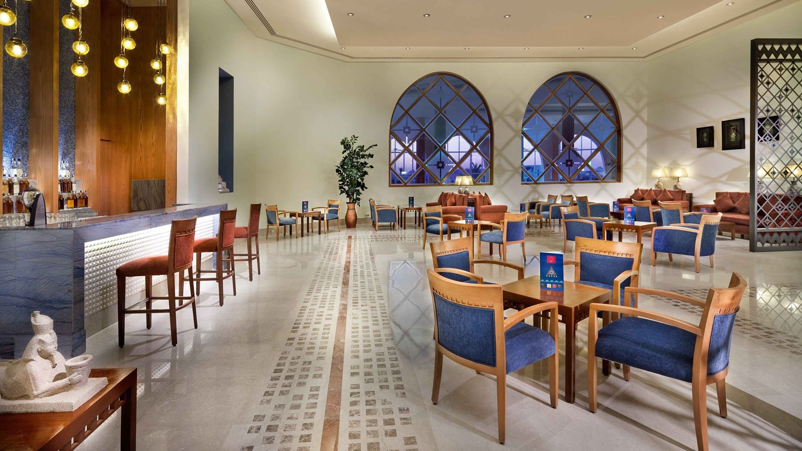 restaurants-kush-bar