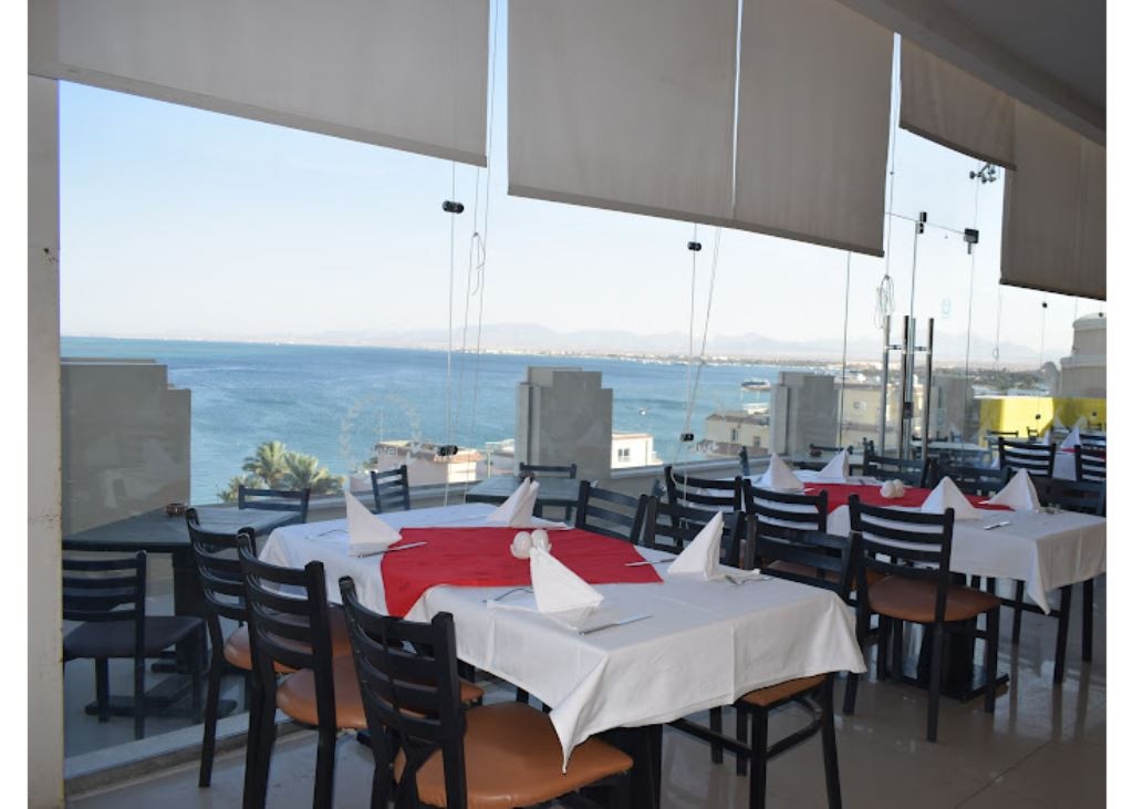 restaurants-restaurants