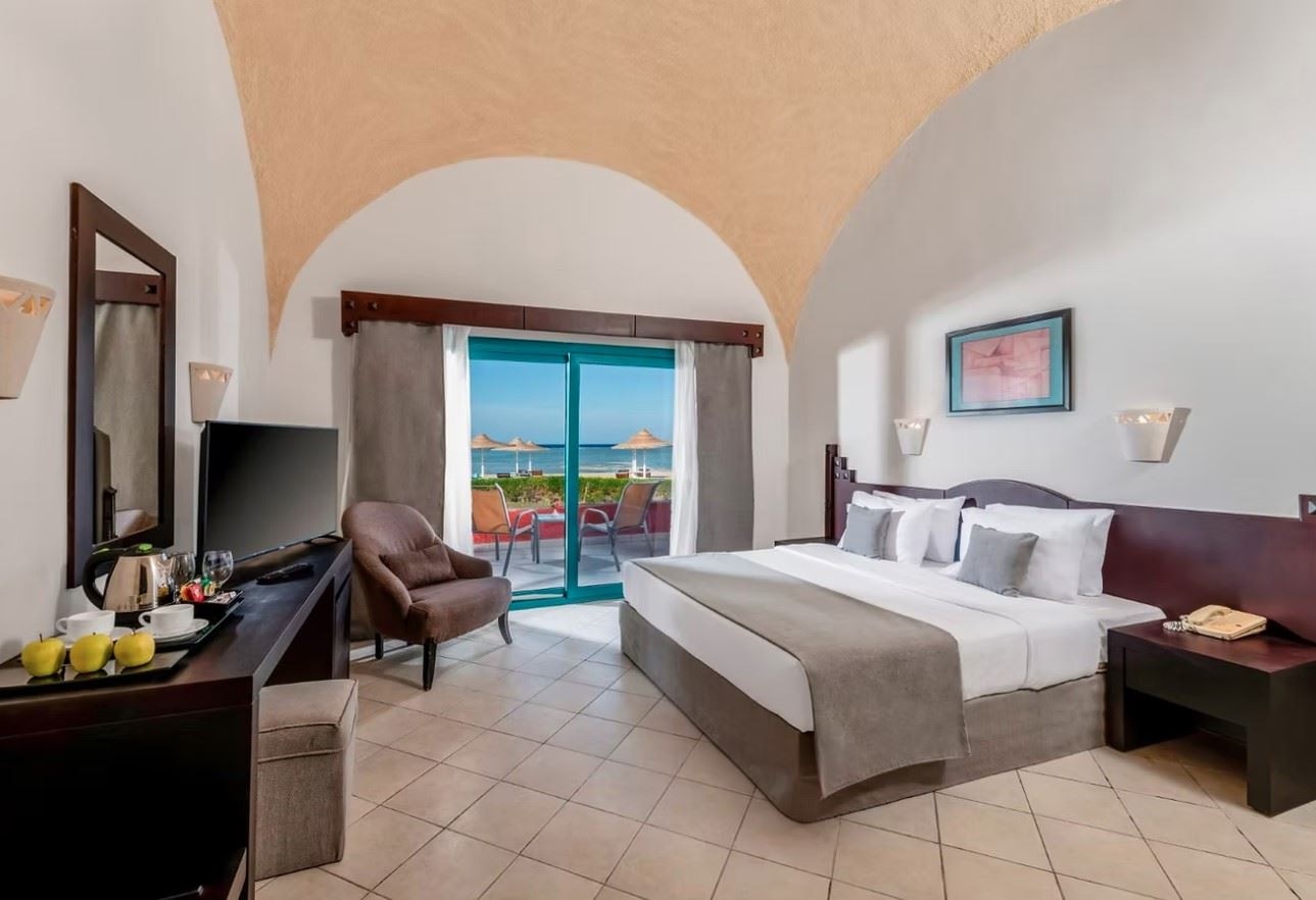 rooms-room-standard-beachfron