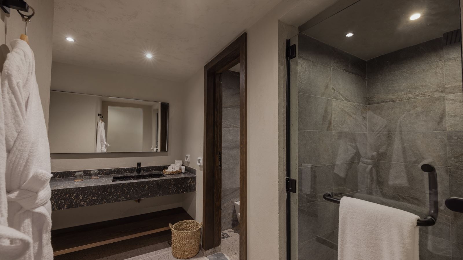 rooms-swim-up-sentido-fitness-junior-beach-front-sea-view