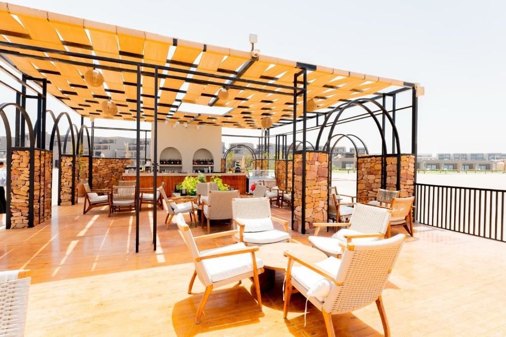 restaurants-pool-bar--snack